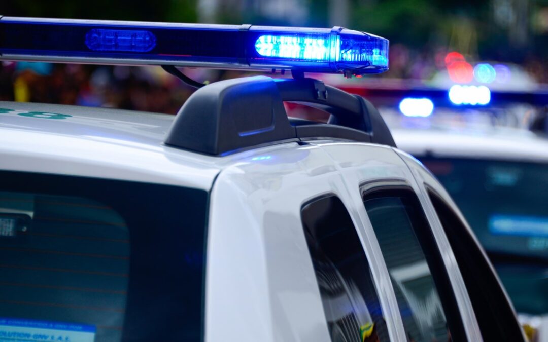 Sospechoso Arrestado Tras Incendio de Vehículo en el Centro de Justicia Larson en Indio