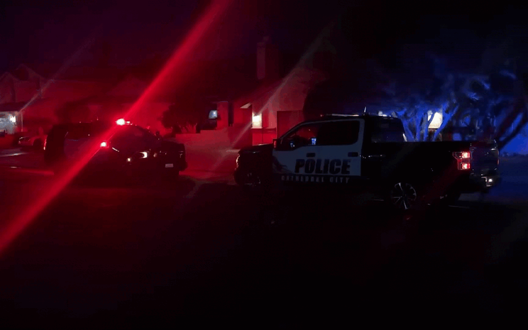 Hombre de 78 años arrestado tras apuntar con un arma a su hijo en Cathedral City