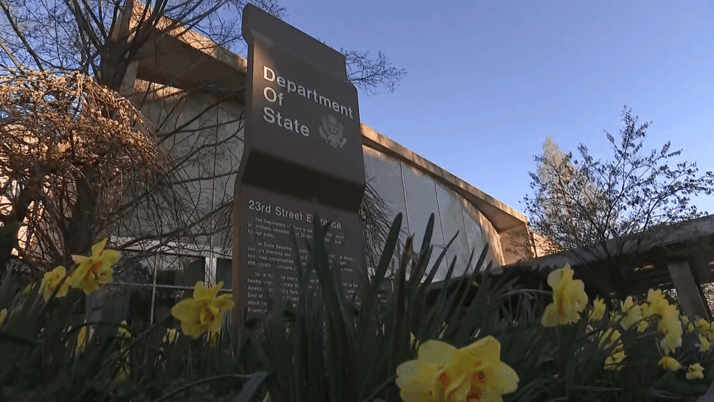 Estados Unidos Revoca Visas A Quienes Celebraron El Asesinato De Charlie Kirk