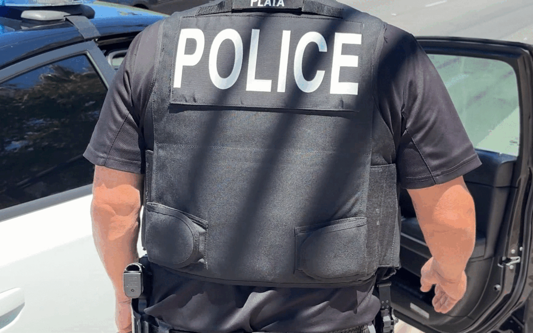 Policía investiga robo en tienda ampm de Indio