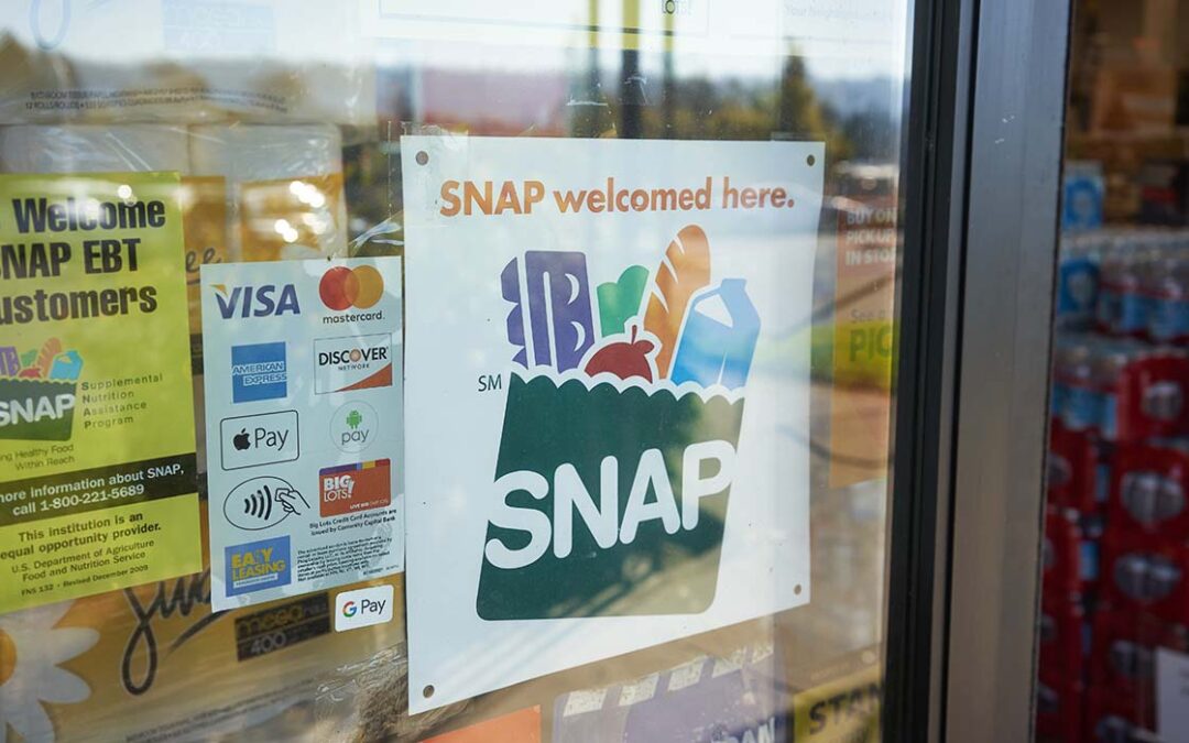 El Cierre del Gobierno Federal y su Impacto en los Beneficios de CalFresh en California