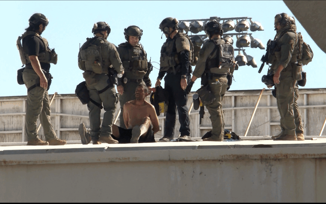 Delincuente acusado de vandalizar propiedad de la Fiscalía del Condado en el Valle de Coachella