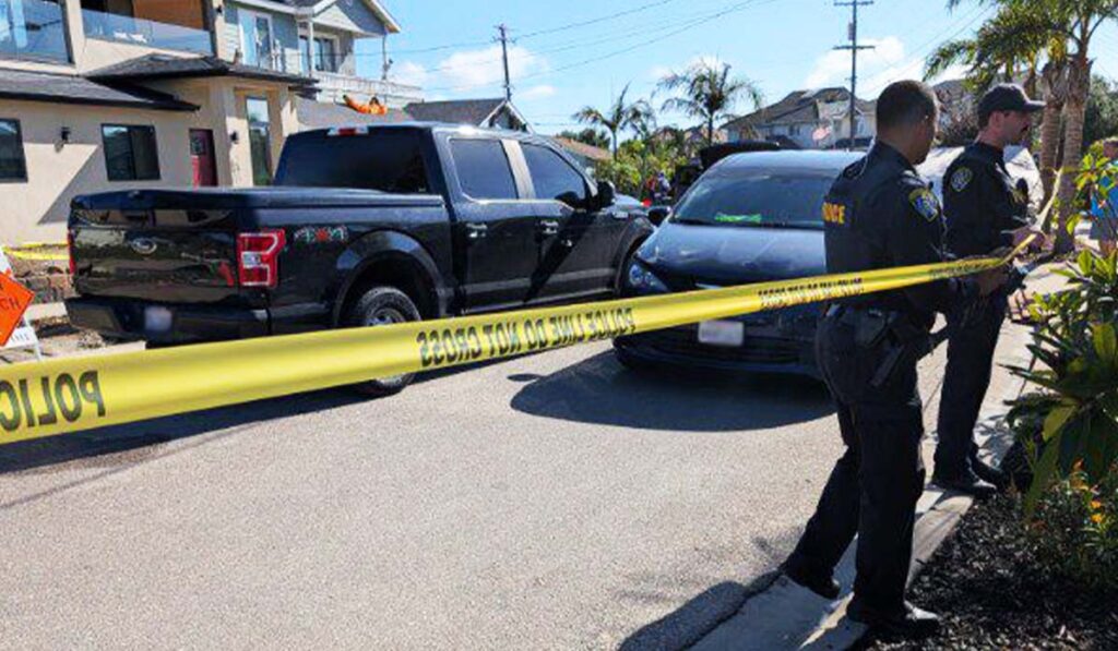 Colisión Vehicular En San Diego Involucra A Agentes De Ice Durante Operativo