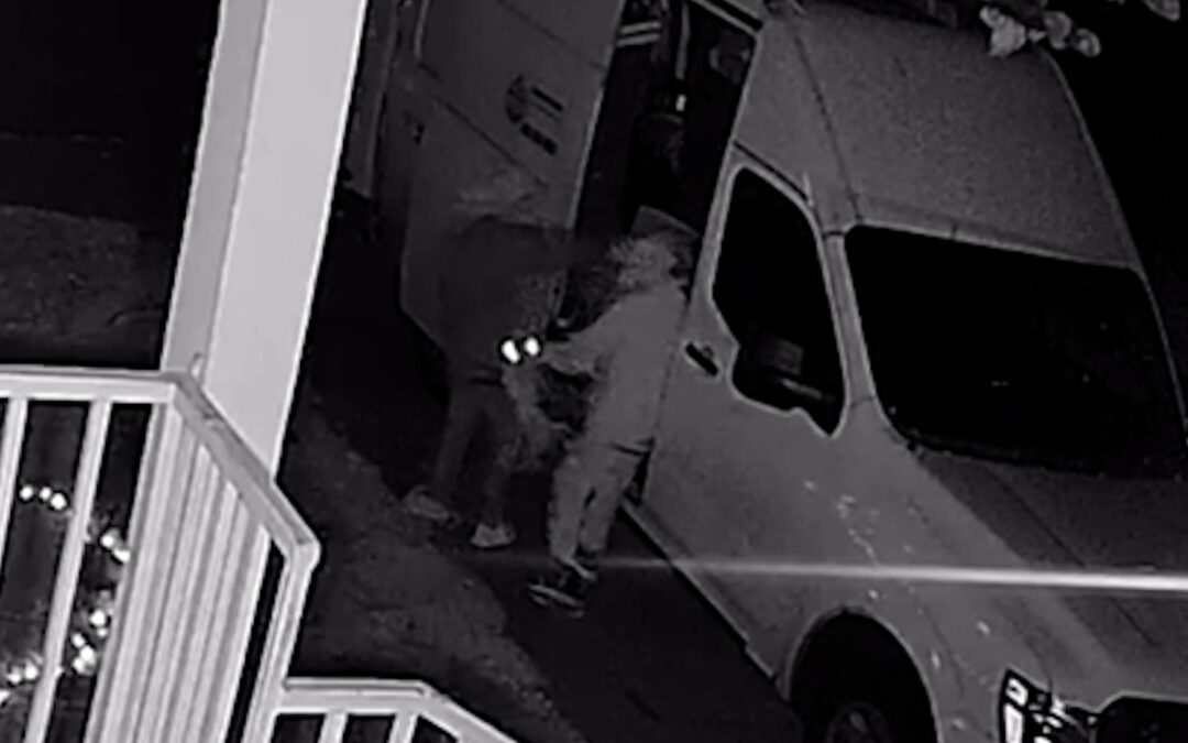 Robo en Thornton: CO Painting Pro Sufre Pérdidas Significativas y Afecta a Trabajadores Locales