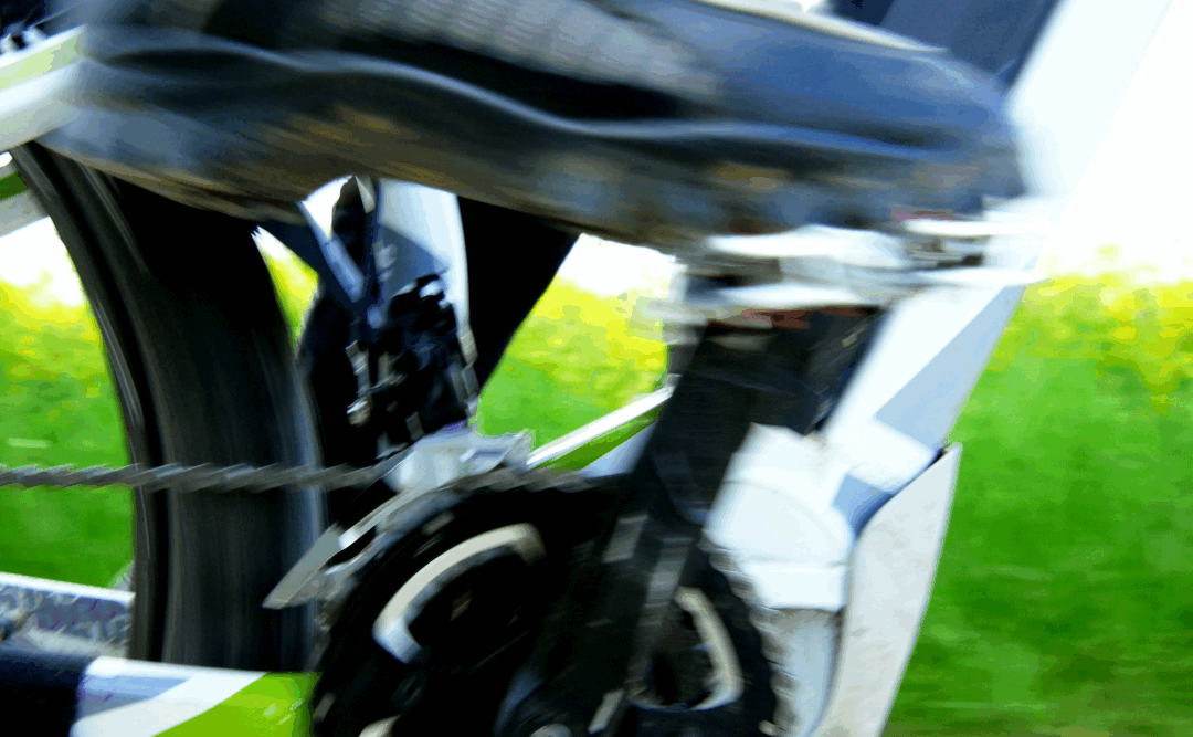 Ciclistas en Denver Alzan la Voz contra la Eliminación de Carriles Bici Frente a STK Steakhouse