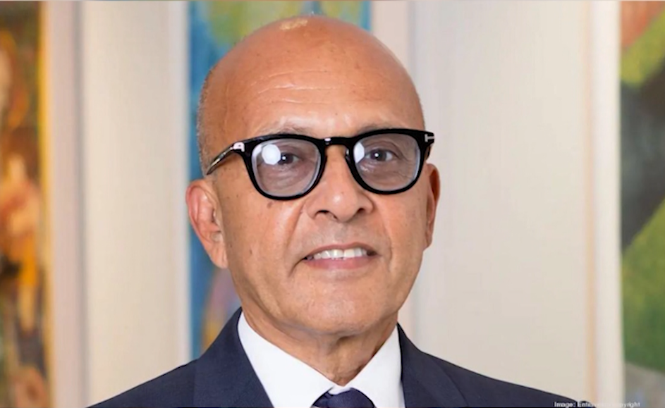 Honoring Walter Ulloa: Brawley Unveils Postal Office Dedicated to Hispanic Media Pioneer