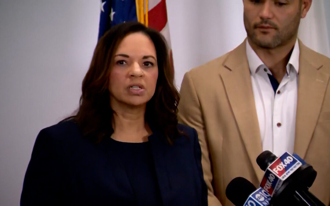 Republicanos de California demandan para detener los nuevos mapas de la Propuesta 50