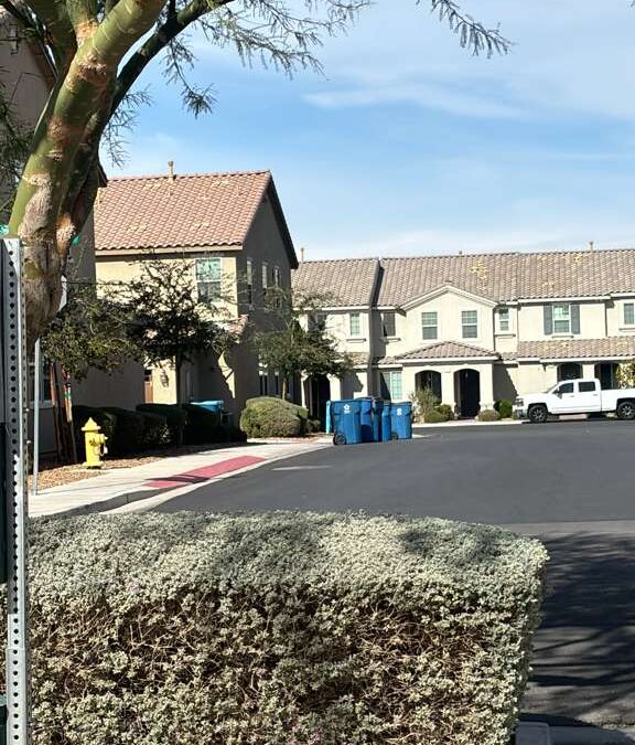 Investigación de Crueldad Animal: Perro Muerto Encontrado en una Bolsa de Basura en Henderson