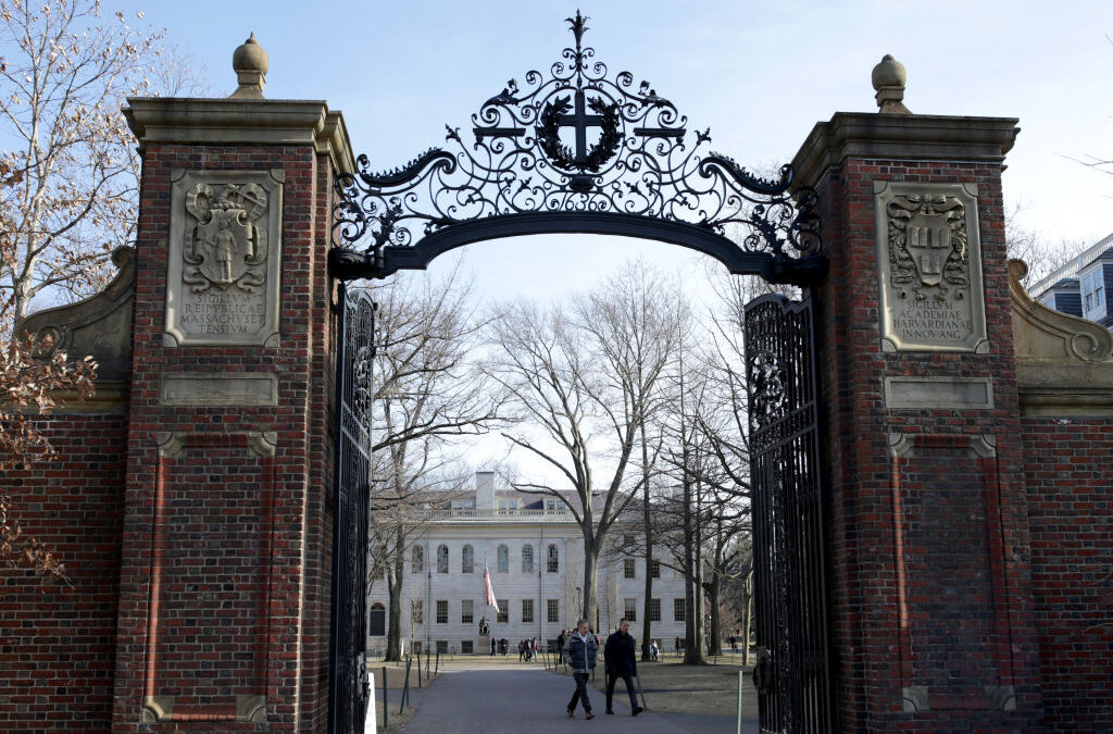 Harvard University Workers Demand Fair Salaries and Union Support in Cambridge