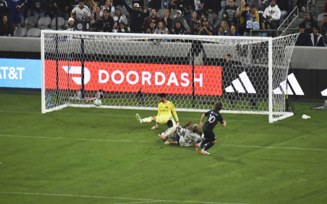 San Diego FC Asegura su Lugar en Semifinales de MLS con una Victoria 4-0 sobre Portland Timbers