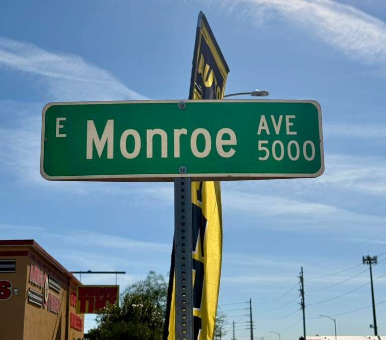 Policía de Las Vegas Busca Conductores Tras Accidente Mortal en Nellis y Monroe