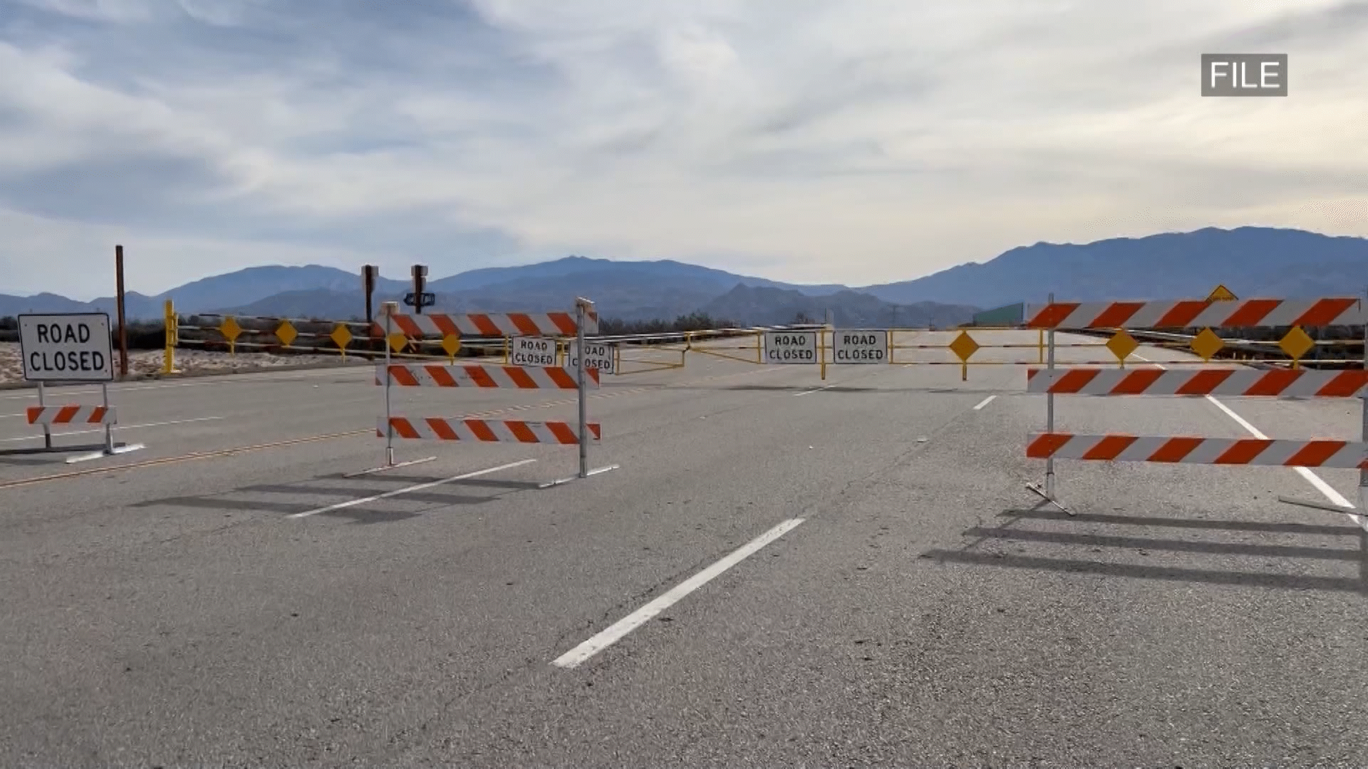 V INDIAN CANYON CONSTRUCTION _KMIRa86f_1360