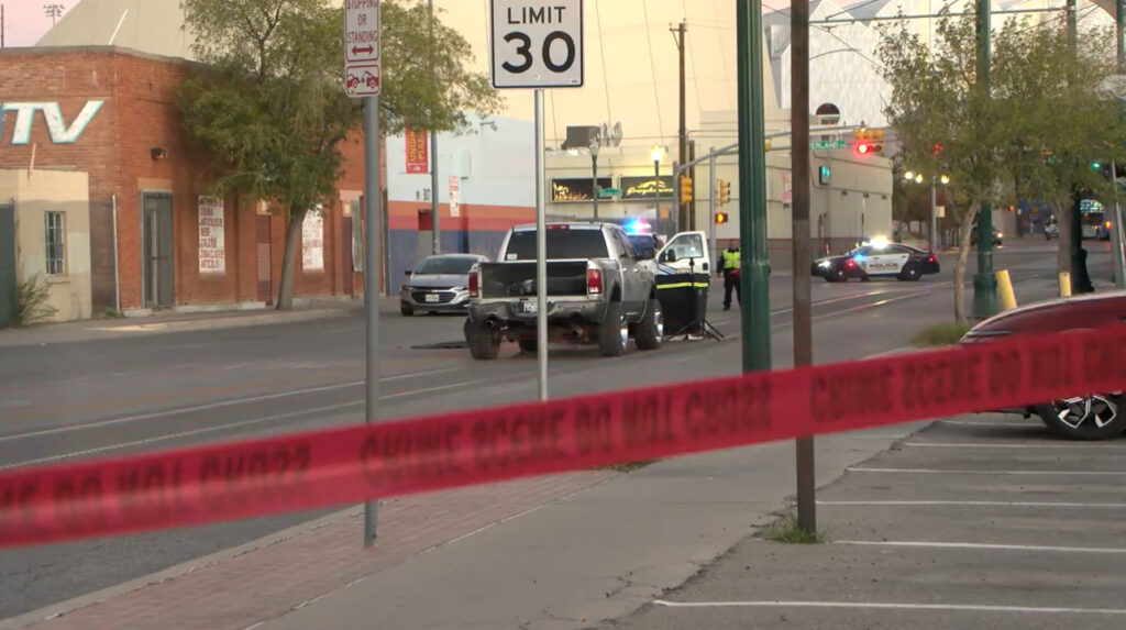 Accidente Peatonal En El Paso: Hombre Muere Fuera De Cruce Designado