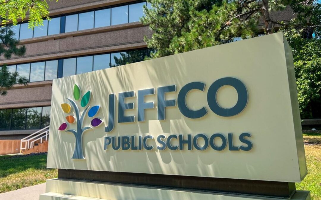 Jeffco Public Schools: Nuevos Miembros del Consejo Prometen Transparencia y Seguridad Escolar
