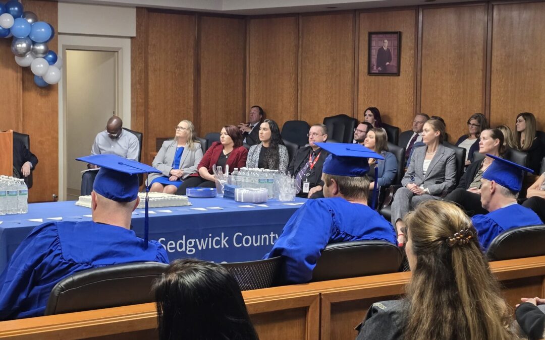 Graduación de Graduados del Programa de Drogas en Sedgwick: Un Nuevo Comienzo en la Recuperación