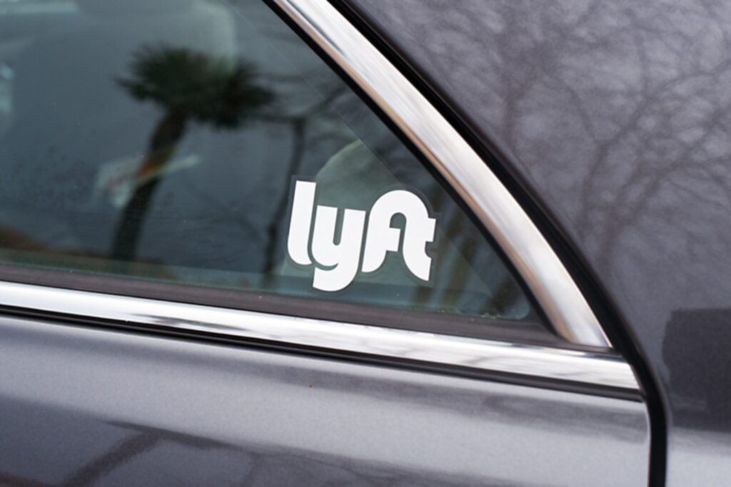 Demanda En Colorado Acusa A Lyft De Ignorar Una Crisis De Agresiones Sexuales Entre Conductores