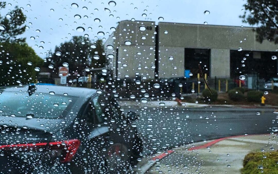 Tormentas en San Diego: Pronóstico de Lluvias y Advertencias de Condiciones Invernales