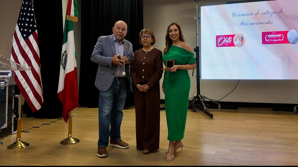 Mexicanos Brillan En Ceremonia De Reconocimiento Ohtli En Yuma