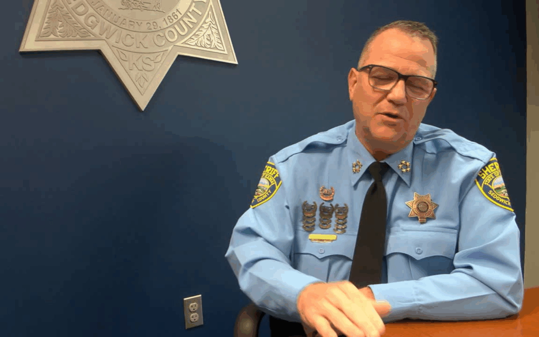 Comprendiendo el Acuerdo 287(g) en el Condado de Sedgwick: Lo que Julio Easter y Sara Balderas Revelan