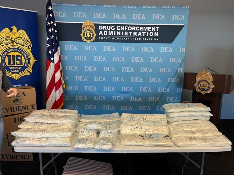 Incautación de Metanfetamina en Colorado: Autoridades Desmantelan Red de Narcotráfico Desde México