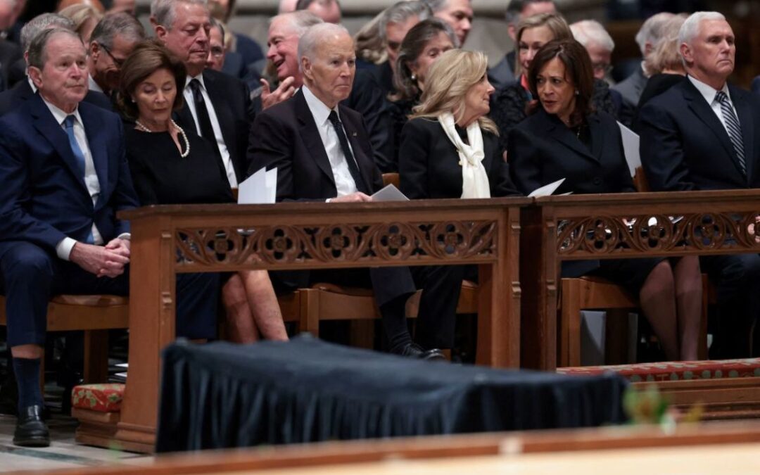 Funeral de Dick Cheney: Asistencia de Biden, Bush y Otros Expresidentes Mientras Trump y Vance Quedan Fuera