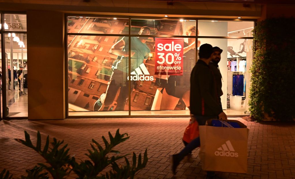 Horarios Especiales de Black Friday en los Centros Comerciales de Colorado para las Compras Navideñas