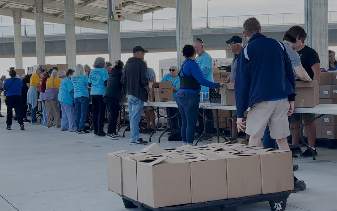 CENTRO GALILEA SE PREPARA PARA LA ENTREGA DE 800 PAVOS Y CANASTAS A FAMILIAS NECESITADAS DEL VALLE DE COACHELLA