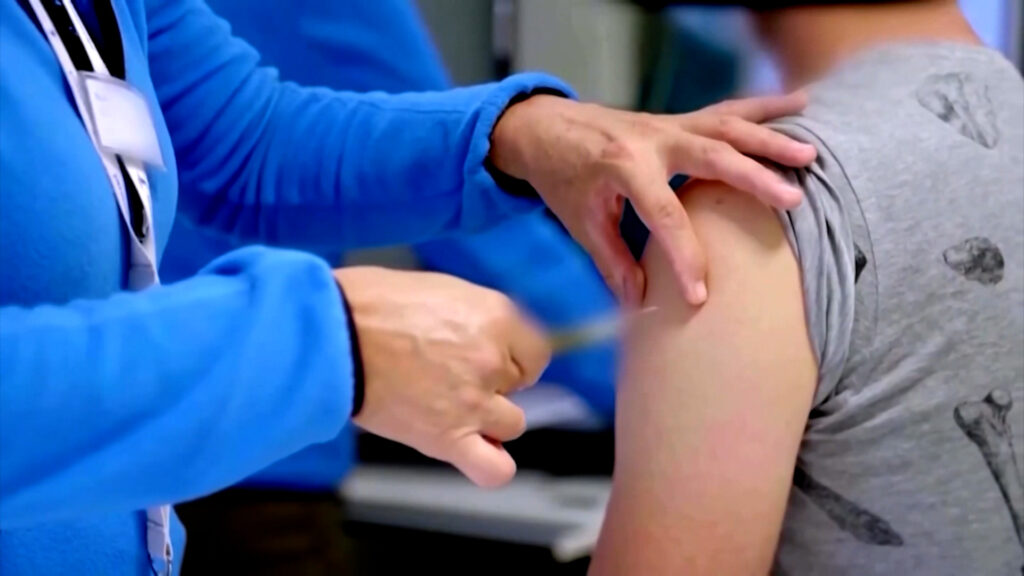 Temor a la Deportación Limita el Acceso a la Atención Médica de Inmigrantes en EE. UU.