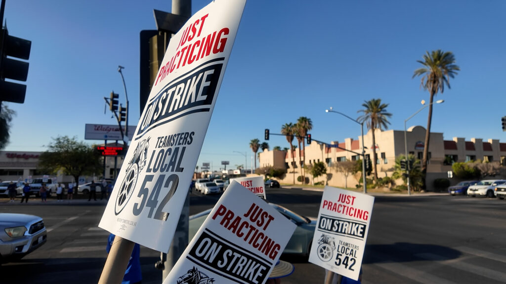 Aumento Salarial: Condado Y Unión 542 Firman Convenio Crucial