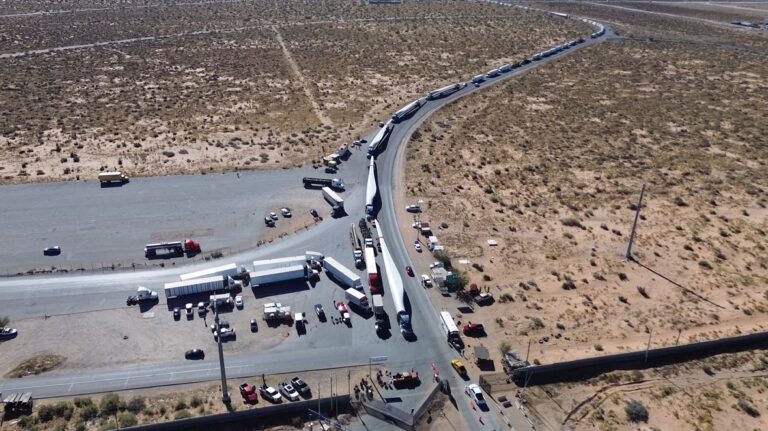 Crisis Económica en Ciudad Juárez: Campesinos y Gobierno Federal Sin Acuerdos Comerciales