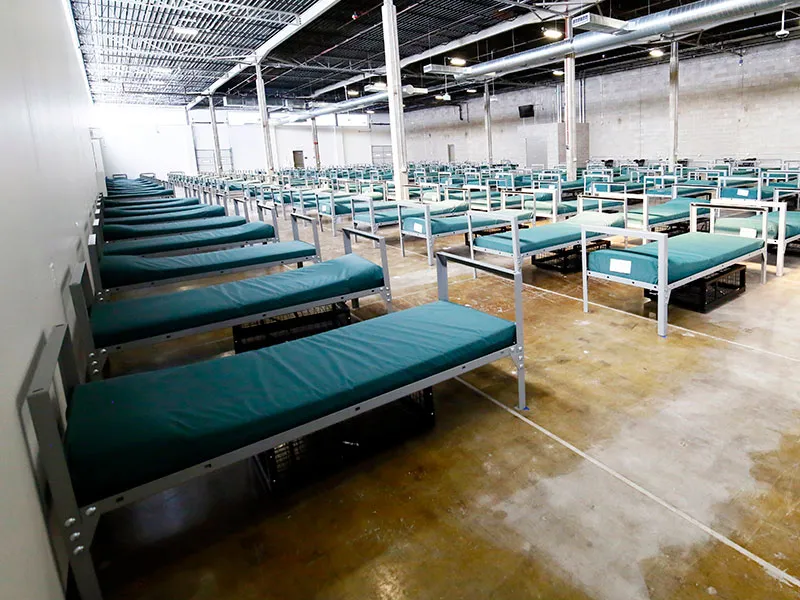 Refugios de Emergencia: Una Solución Temporal ante Bajas Temperaturas y la Necesidad de Estrategias Permanentes