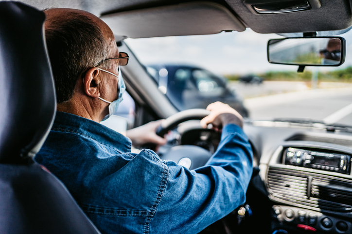 Conductores Senior en Colorado: El Doble de Riesgo en Accidentes de Tráfico