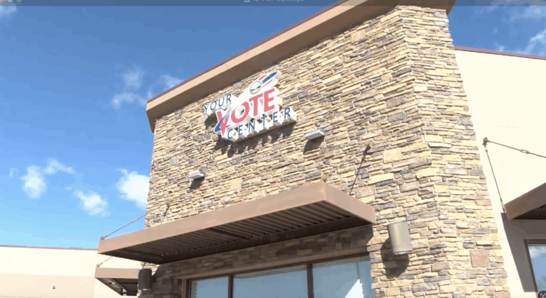 Votación Anticipada Comienza Hoy Para Segunda Vuelta de Alcaldía en Albuquerque