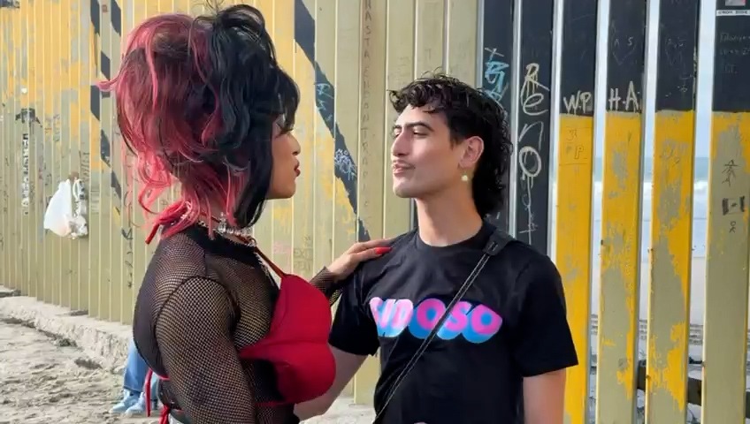 Besotón Fronterizo en Tijuana: Un Mensaje Poderoso de Amor y Lucha Contra el Estigma del VIH