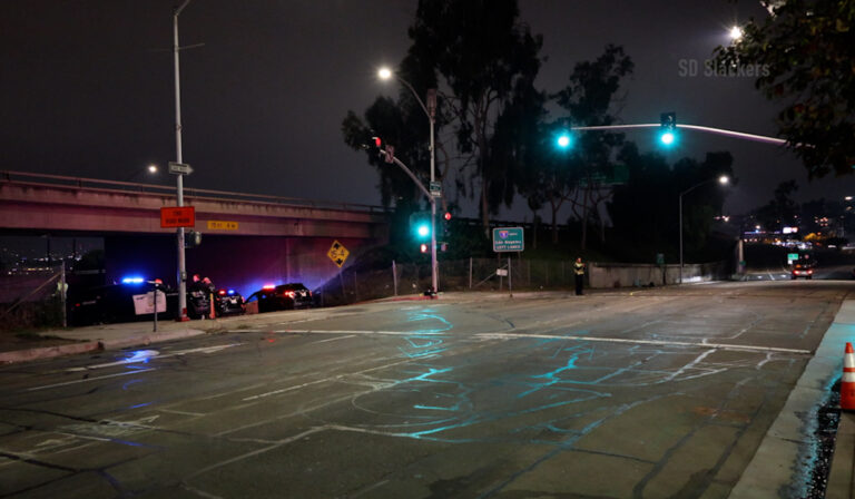 Buscan Conductor Fugitivo Tras Atropello Mortal en Hillcrest, San Diego