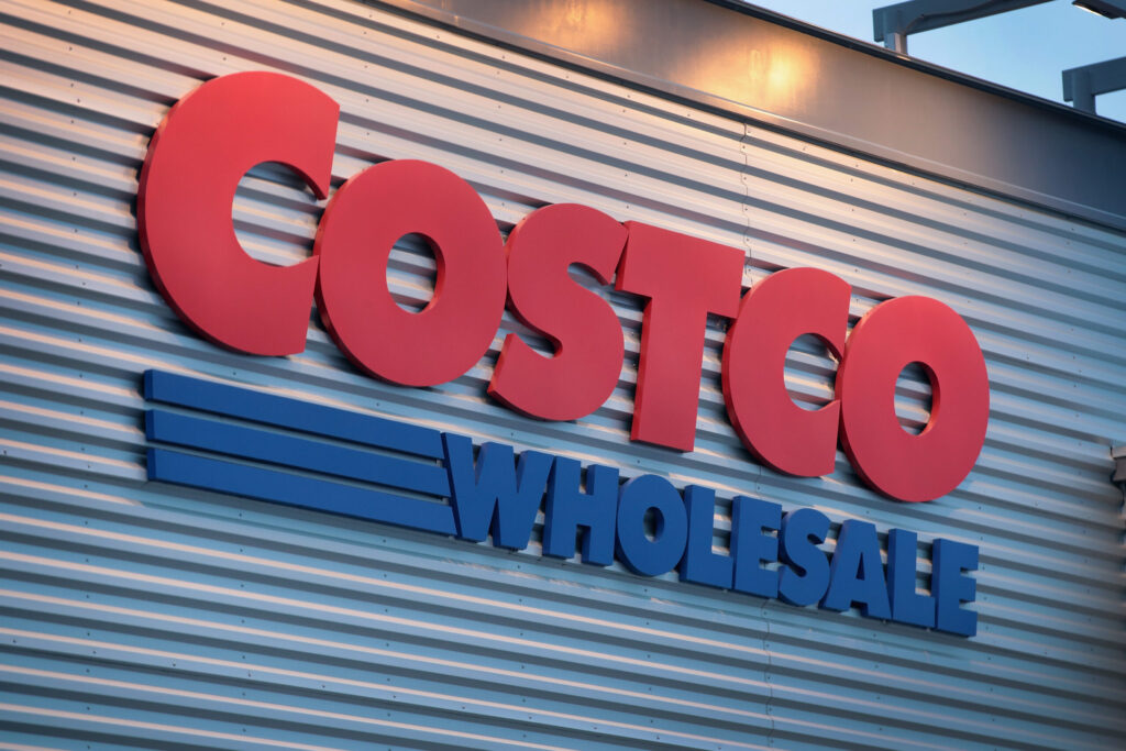 Costco Demanda A Trump Por Aranceles Presidenciales: ¿Punto De Inflexión En La Política Comercial? - Noticias Notivalle Costco Demanda A Trump Por Aranceles Presidenciales: ¿Punto De Inflexión En La Política Comercial?