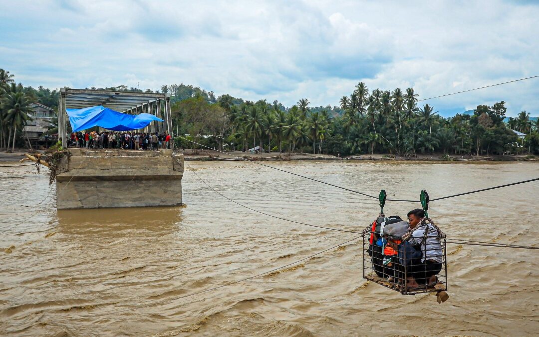 Inundaciones en Asia: Más de mil muertos tras tragedia histórica