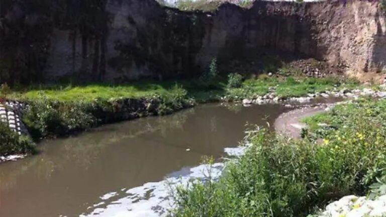 Hombre Sobrevive a Ataque con Arma de Fuego en San Martín Texmelucan y Es Arrojado a un Barranco