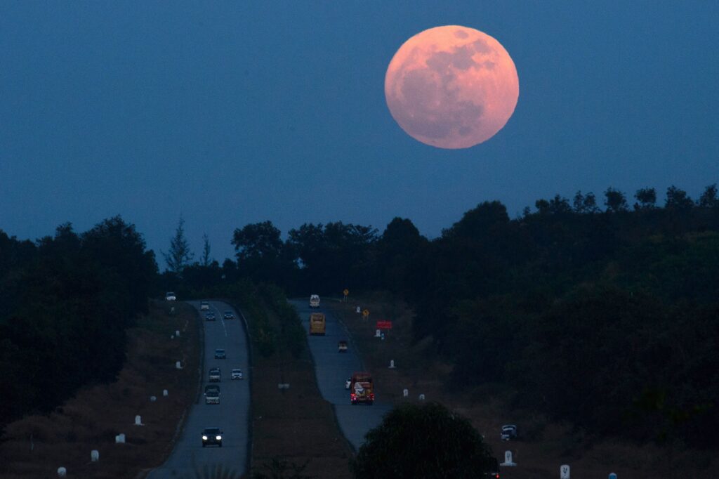 Así Brillará La Última Superluna Del Año