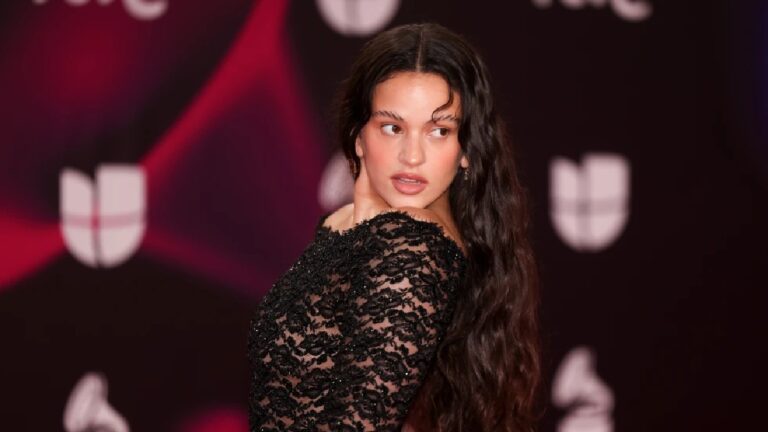 Rosalía Deslumbra en Guadalajara con su Lux Tour: Todo lo que Necesitas Saber