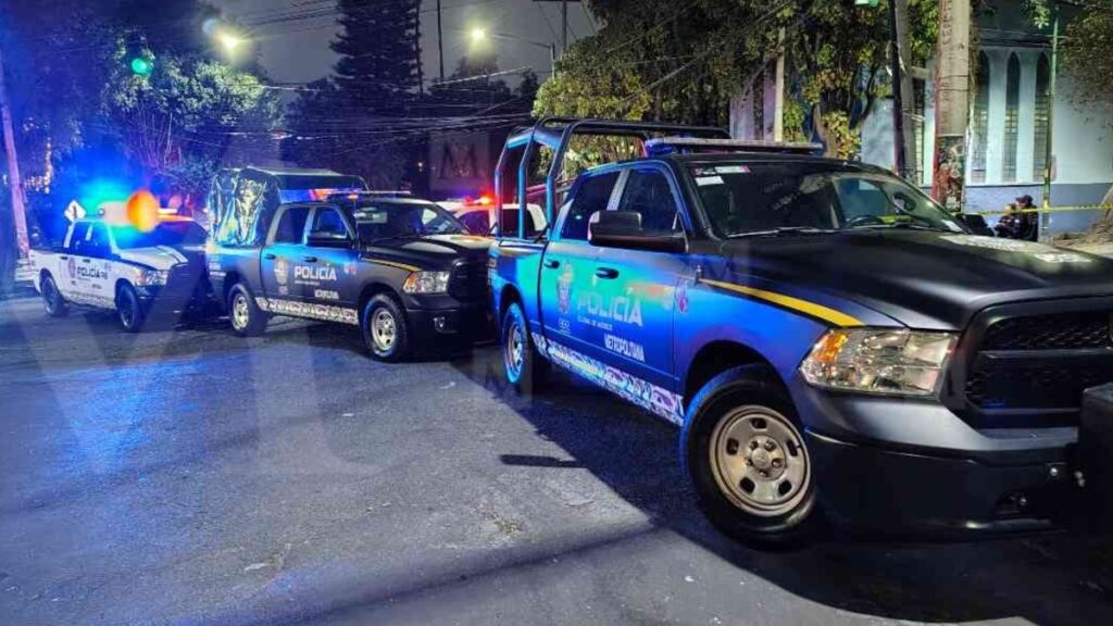 Tiroteo En Azcapotzalco: Pareja Atacada A Balazos Dentro De Su Auto; Un Fallecido - Noticias Notivalle Tiroteo En Azcapotzalco: Pareja Atacada A Balazos Dentro De Su Auto; Un Fallecido