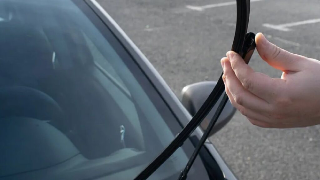 Agresión De Limpiaparabrisas A Hombre Por Negarse A Dar Dinero En Palm Springs - Noticias Notivalle Agresión De Limpiaparabrisas A Hombre Por Negarse A Dar Dinero En Palm Springs