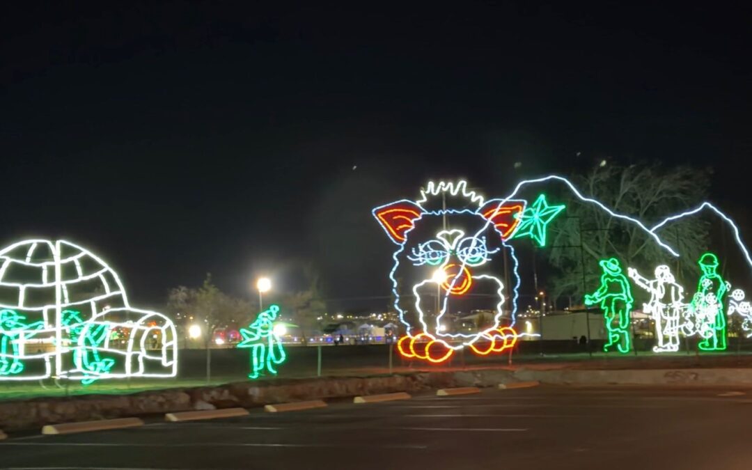 Luces Brillantes: La Navidad Comienza en El Paso con Drones y Desfile Canino en el Parque Ascarate