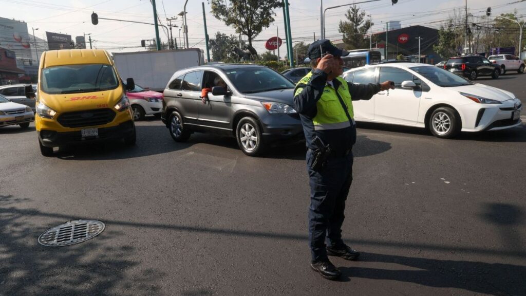 Hoy No Circula Cdmx Y Edomex: Autos Que Descansan Este Lunes 8 De Diciembre 2025 - Noticias Notivalle Hoy No Circula Cdmx Y Edomex: Autos Que Descansan Este Lunes 8 De Diciembre 2025