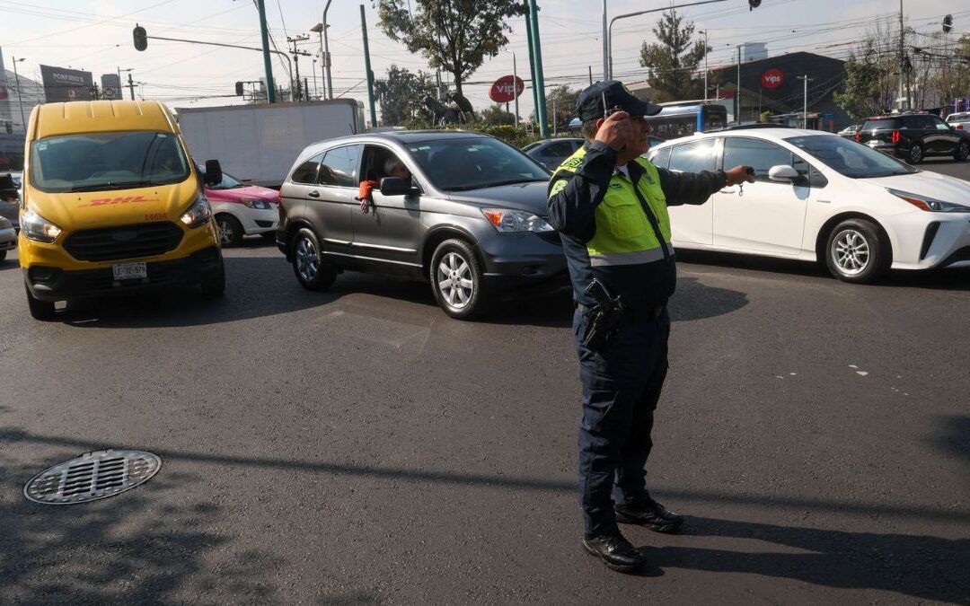Hoy No Circula CDMX y Edomex: Autos que Descansan Este Lunes 8 de Diciembre 2025