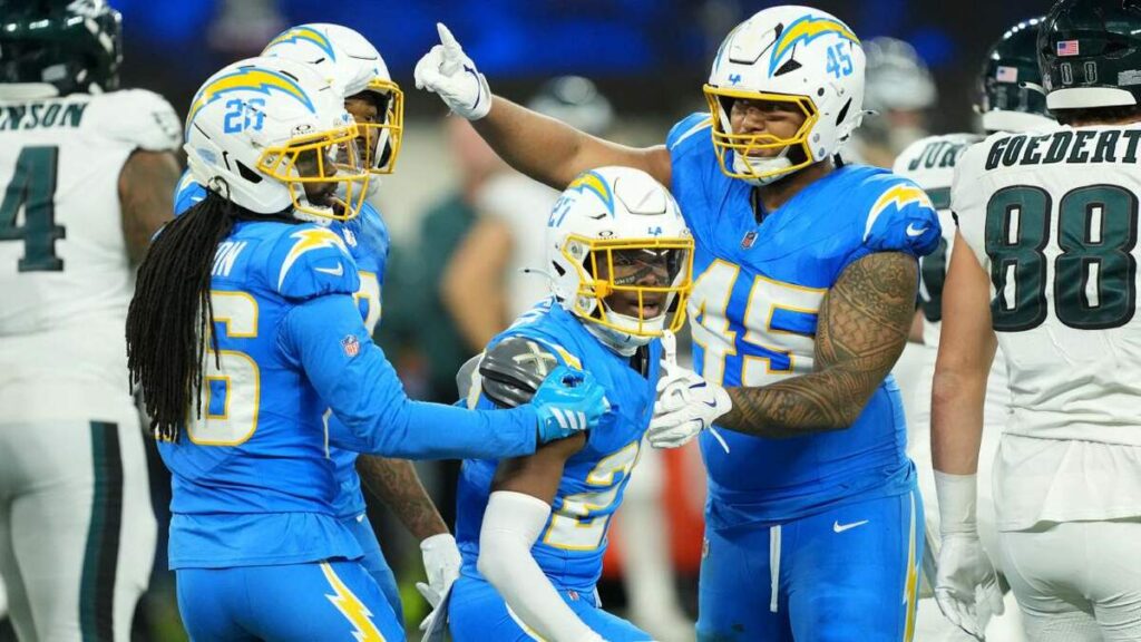Los Angeles Chargers Logran Una Victoria Dramática Contra Philadelphia Eagles En Tiempo Extra
