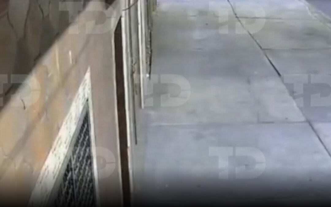 Asesinato en Venustiano Carranza: Joven acribillado en su bici eléctrica – VIDEO del ataque