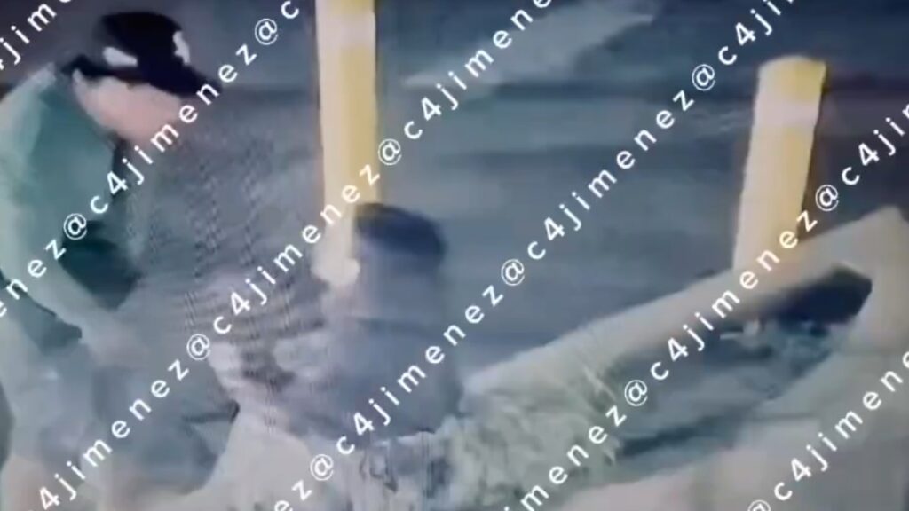 Omar, Presunto Policía Federal, Agride A Su Novia En Palm Springs Y Enfrenta A Un Joven Con Amenaza De Pistola