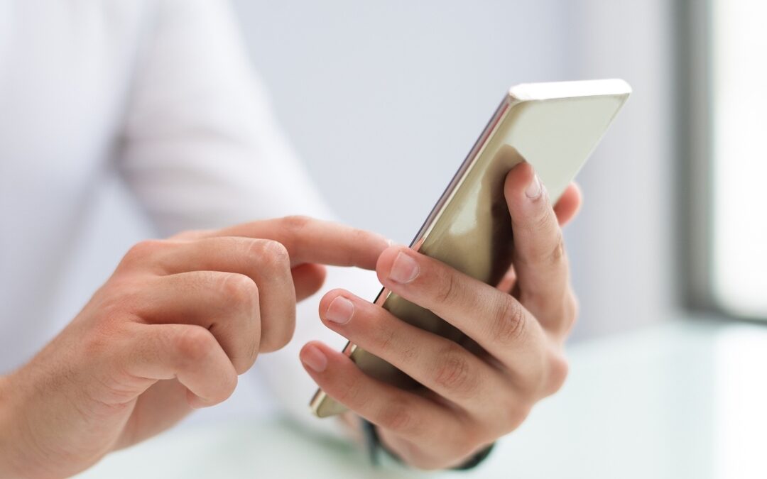 Mexicanos deberán registrar su número de teléfono con su CURP para evitar el bloqueo