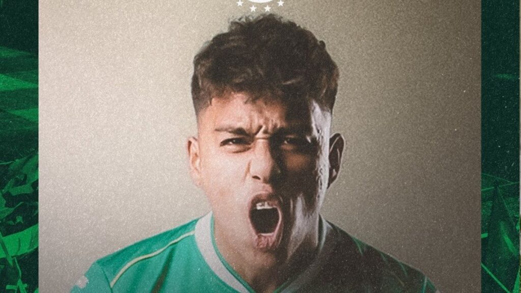 Santos Laguna Da La Bienvenida A Efraín Orona Como Su Primer Refuerzo